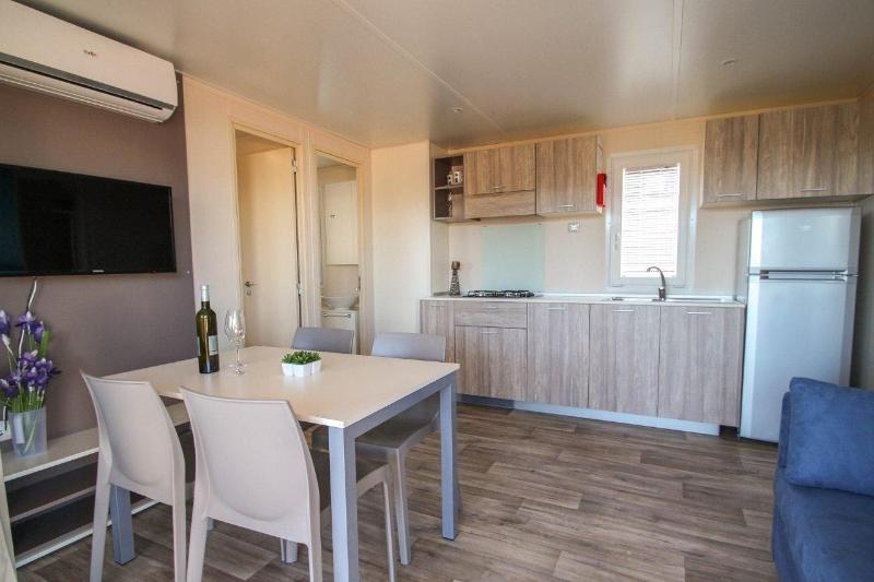 Holiday Mobile Homes Park Riviera image