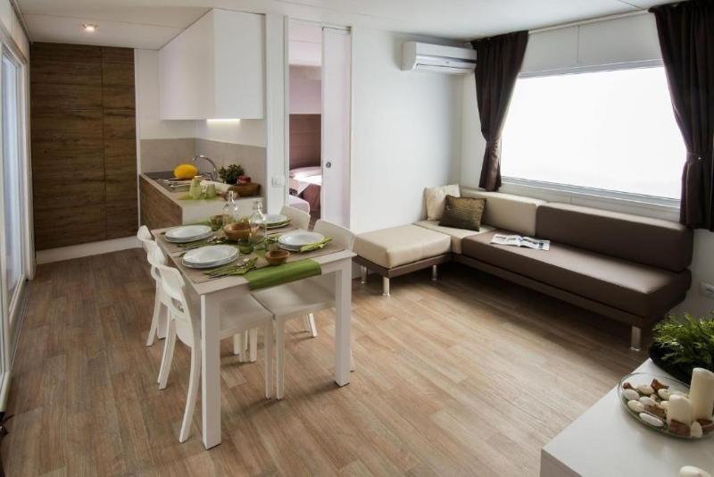 Holiday Mobile Homes Park Riviera image