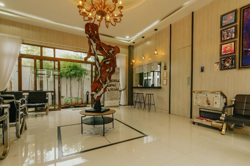 Urbanest Inn House Slipi image