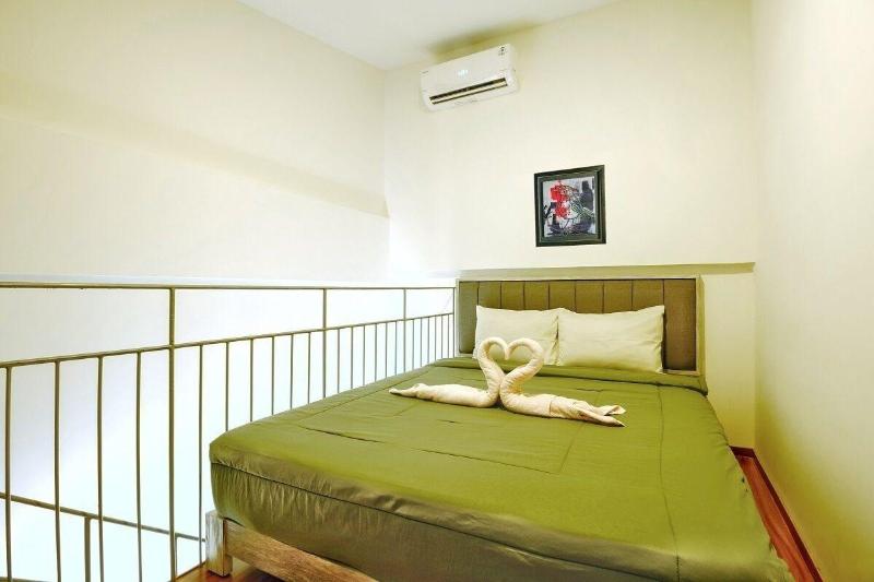 Urbanest Inn House Slipi image