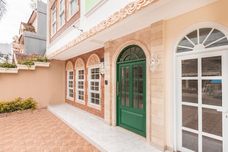 OYO 371 Kwitang Guest House