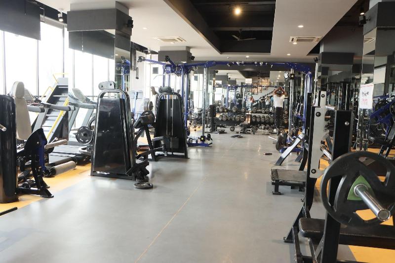 Regenta Central Hotel & Convention Nagpur image
