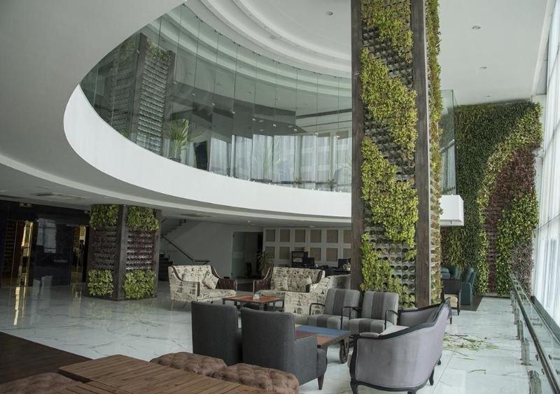 Regenta Central Hotel & Convention Nagpur image