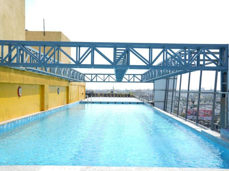 Regenta Central Hotel & Convention Nagpur image
