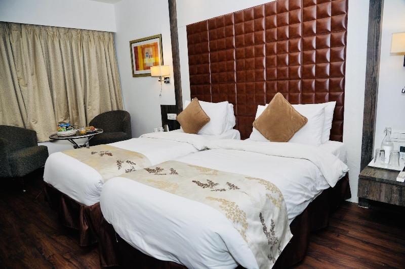 Regenta Central Hotel & Convention Nagpur image