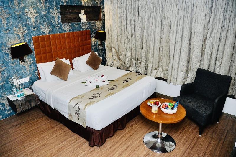 Regenta Central Hotel & Convention Nagpur image