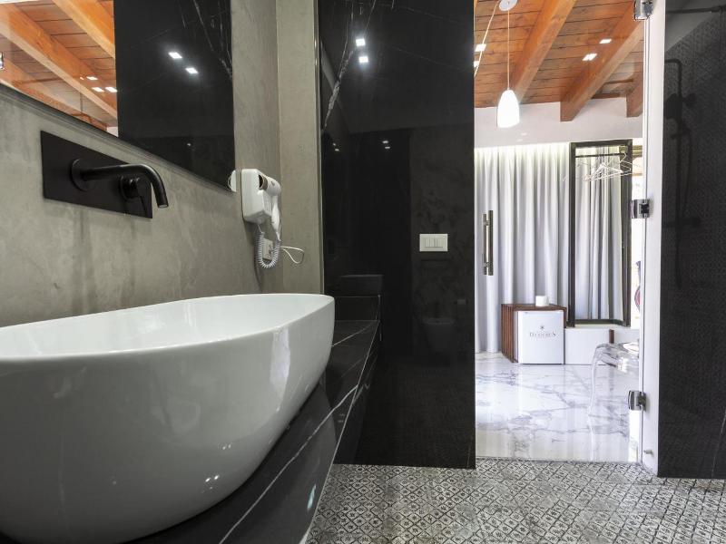 Diodorus Luxury Experience image