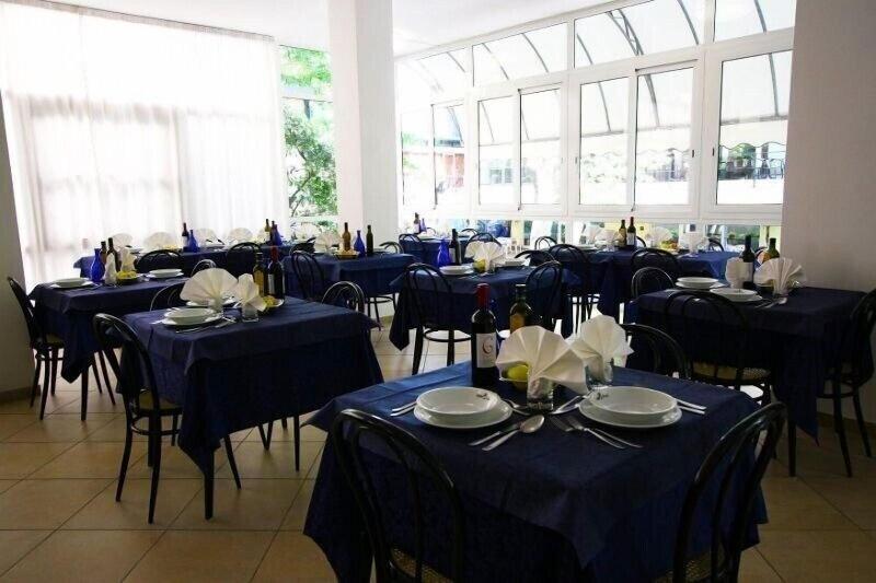 Hotel Villa Isola image