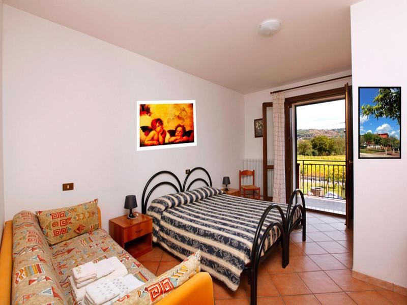 Azienda Agrituristica Pericle image
