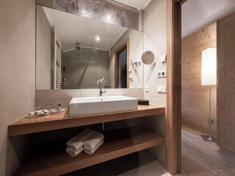 Dolomites Nature Hotel Vigilerhof image