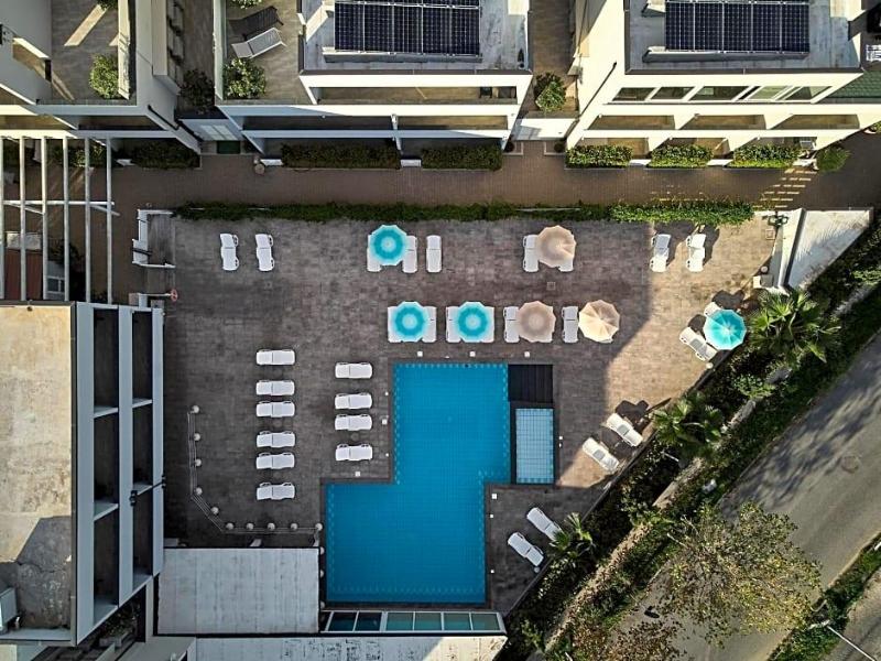 Golden Hotel & Apartments image