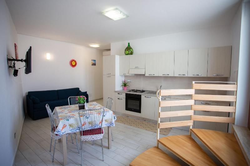 Odissea Residence e Rooms image