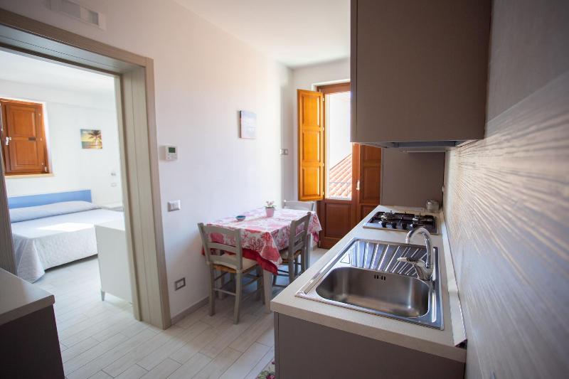 Odissea Residence e Rooms image