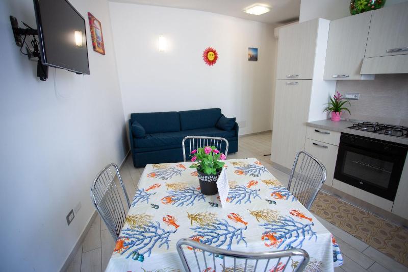 Odissea Residence e Rooms image