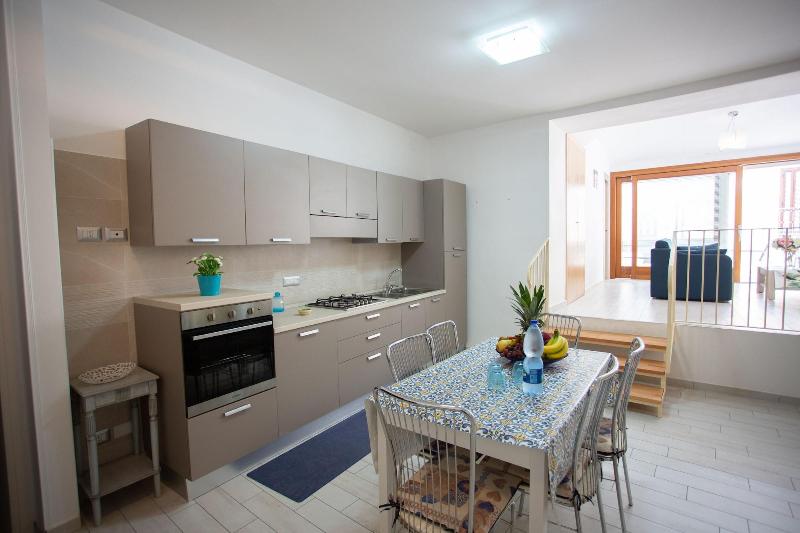 Odissea Residence e Rooms image