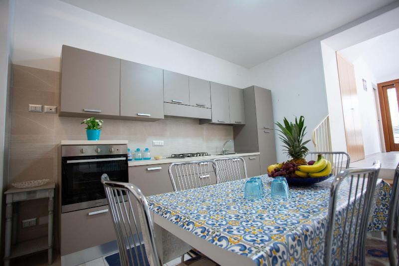 Odissea Residence e Rooms image