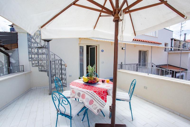 Odissea Residence e Rooms image