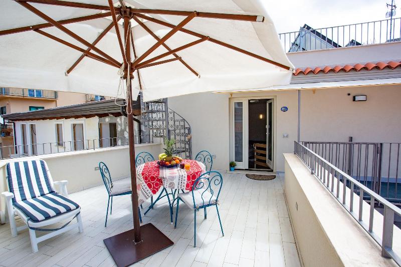 Odissea Residence e Rooms image