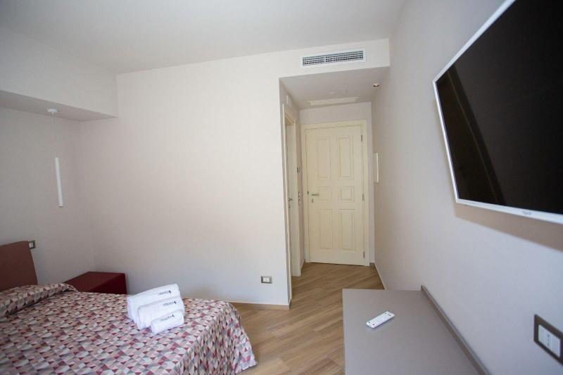 Odissea Residence e Rooms image
