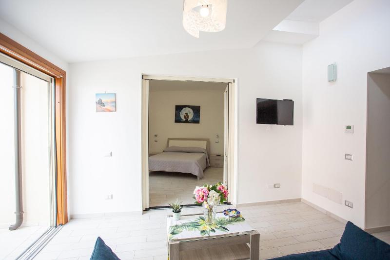 Odissea Residence e Rooms image