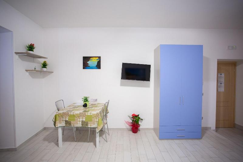 Odissea Residence e Rooms image