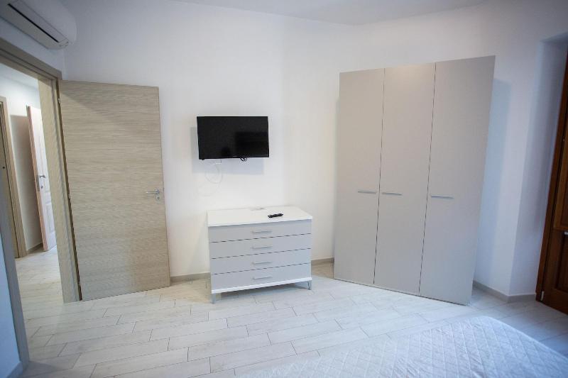 Odissea Residence e Rooms image