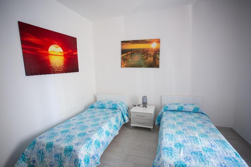 Odissea Residence e Rooms image