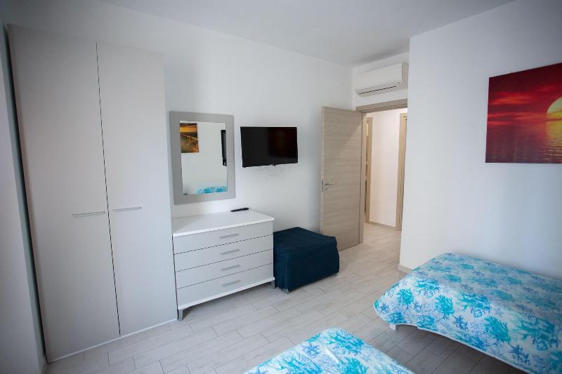 Odissea Residence e Rooms image