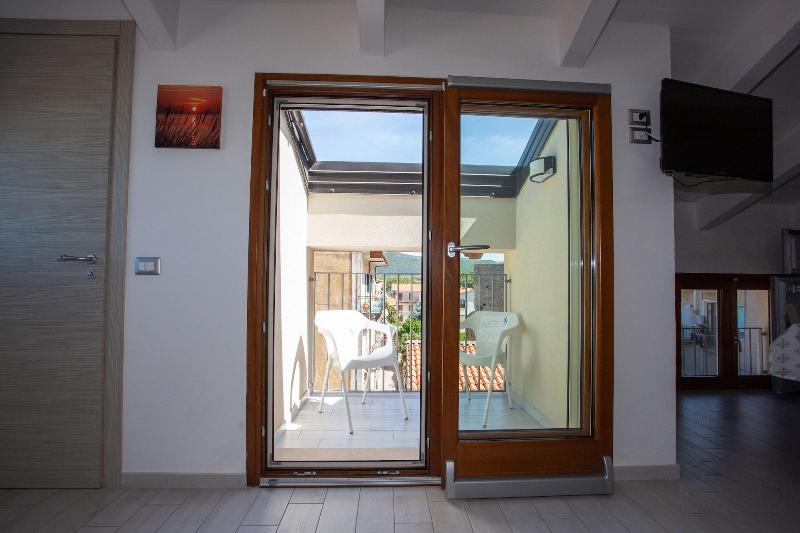 Odissea Residence e Rooms image