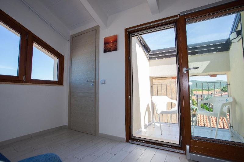 Odissea Residence e Rooms image
