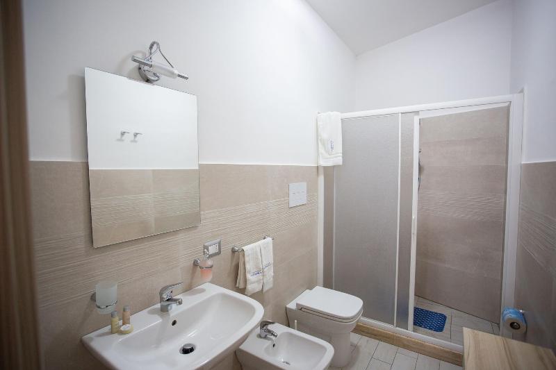 Odissea Residence e Rooms image