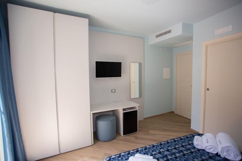 Odissea Residence e Rooms image