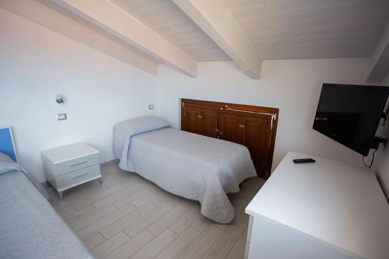 Odissea Residence e Rooms image