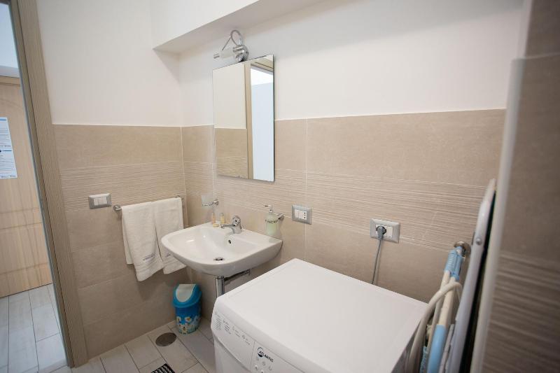 Odissea Residence e Rooms image