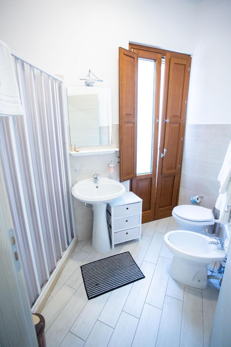 Odissea Residence e Rooms image
