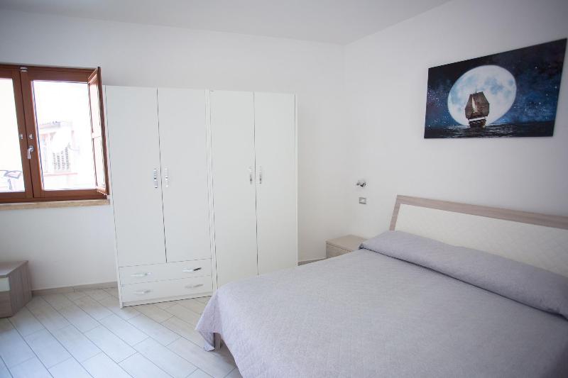 Odissea Residence e Rooms image