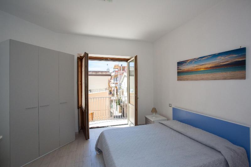 Odissea Residence e Rooms image