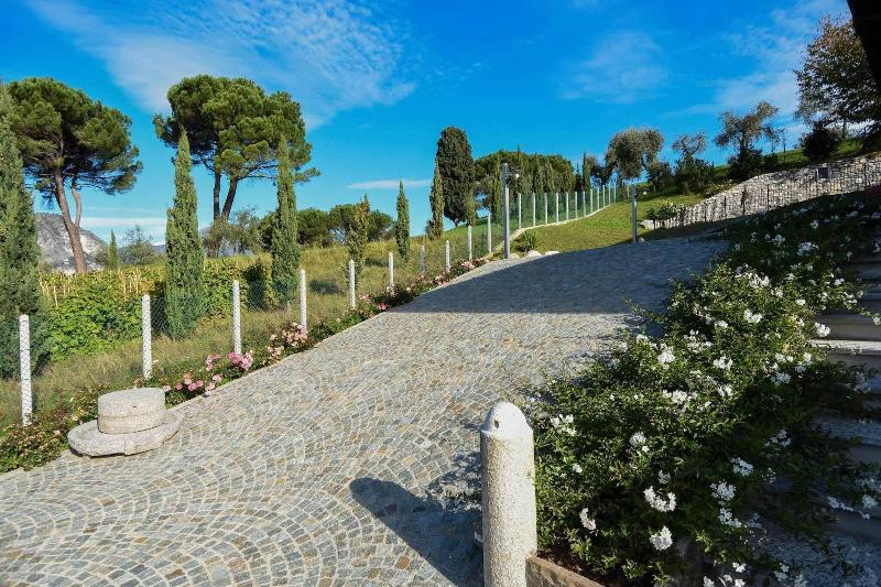 Agriturismo Il Colle image