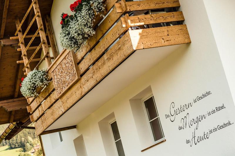 Alpine Boutique Villa Gabriela image