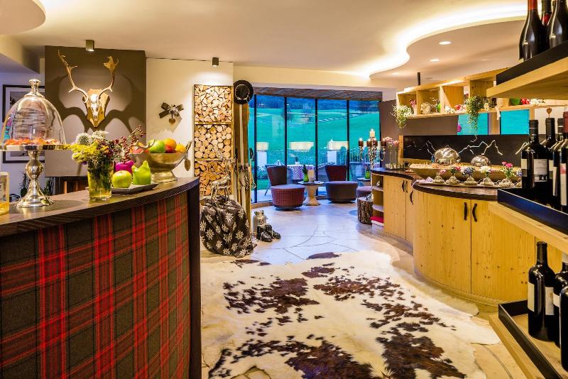 Alpine Boutique Villa Gabriela image