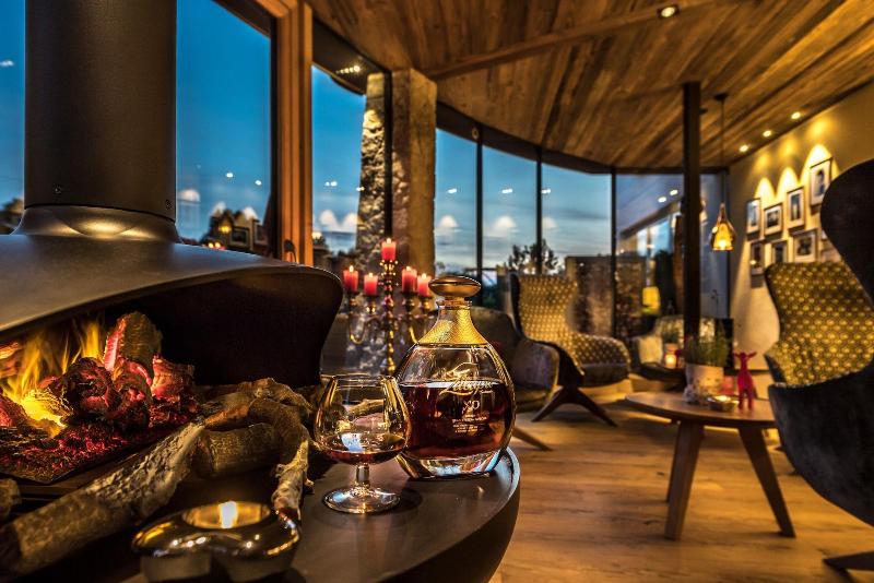 Alpine Boutique Villa Gabriela image