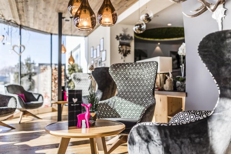 Alpine Boutique Villa Gabriela image