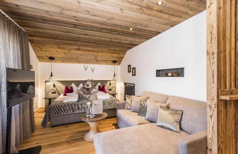 Alpine Boutique Villa Gabriela image