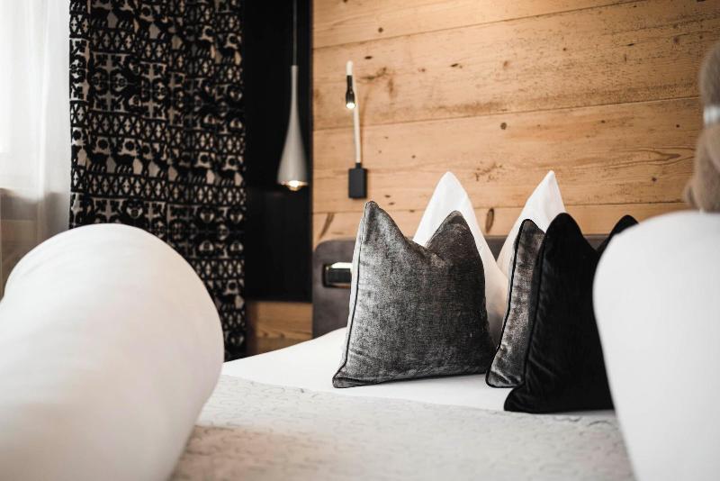 Alpine Boutique Villa Gabriela image