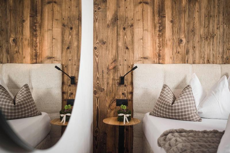 Alpine Boutique Villa Gabriela image