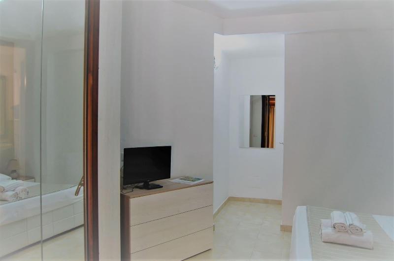 I Lentischi image
