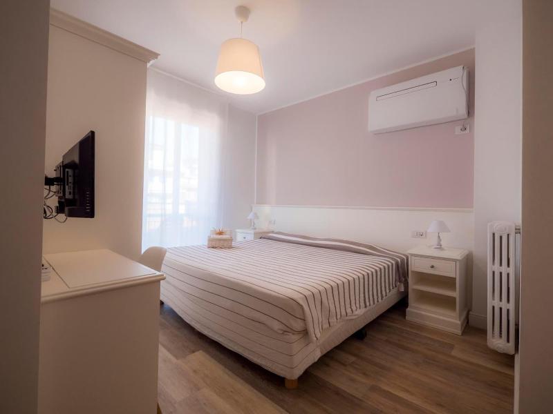 Hotel Continental image