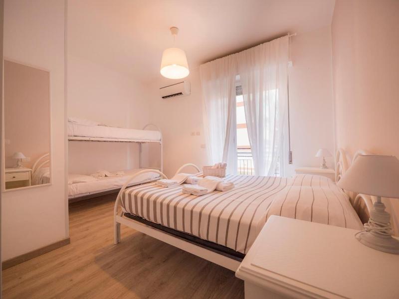 Hotel Continental image