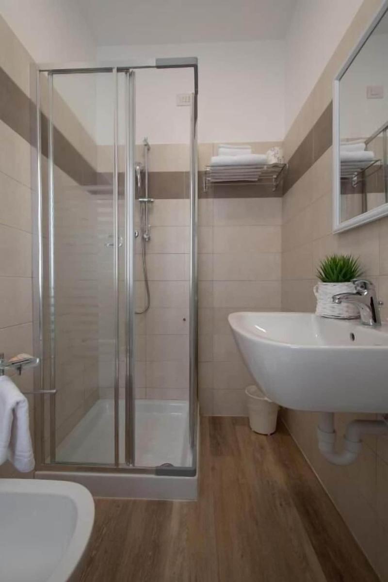 Hotel Continental image