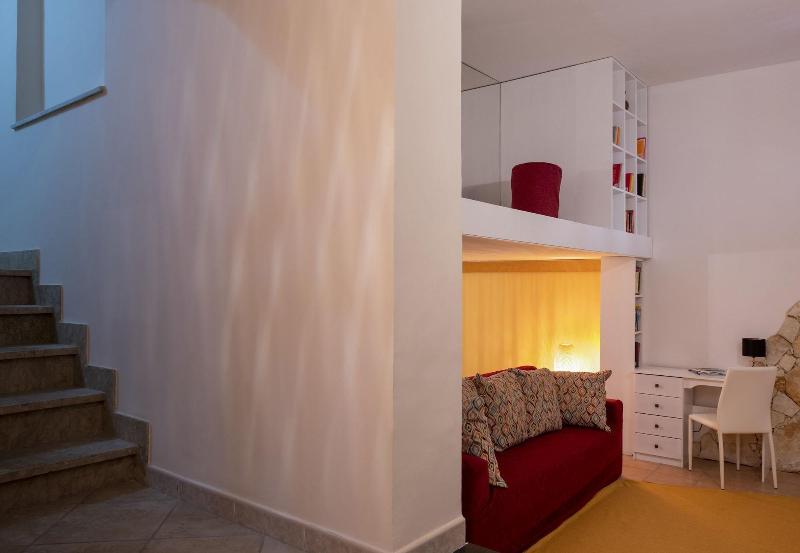 B&B Anthea image